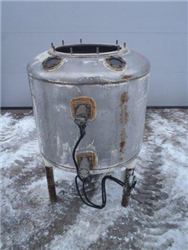 storage tank SS304, 3 feet in carbon steel, dished bottom