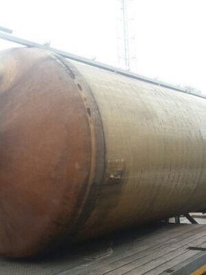Used vertical tank 15000 liters polyester with flat bottom
